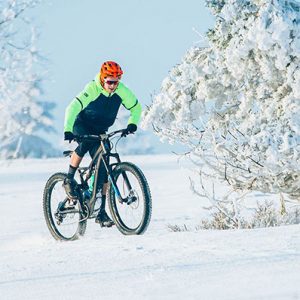 Top tips for winter cycling